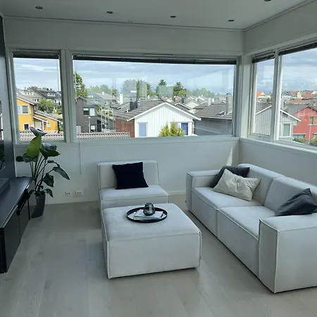 Ons 2026 Modern 2 Bedroom With Sea Views & 10 Min Drive To Forum