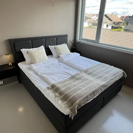 Ons 2026 Modern 2 Bedroom With Sea Views & 10 Min Drive To Forum *