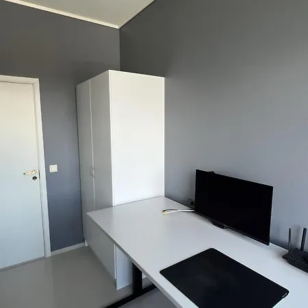 Ons 2026 Modern 2 Bedroom With Sea Views & 10 Min Drive To Forum